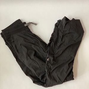 Like new Ivivva Live to move pant.